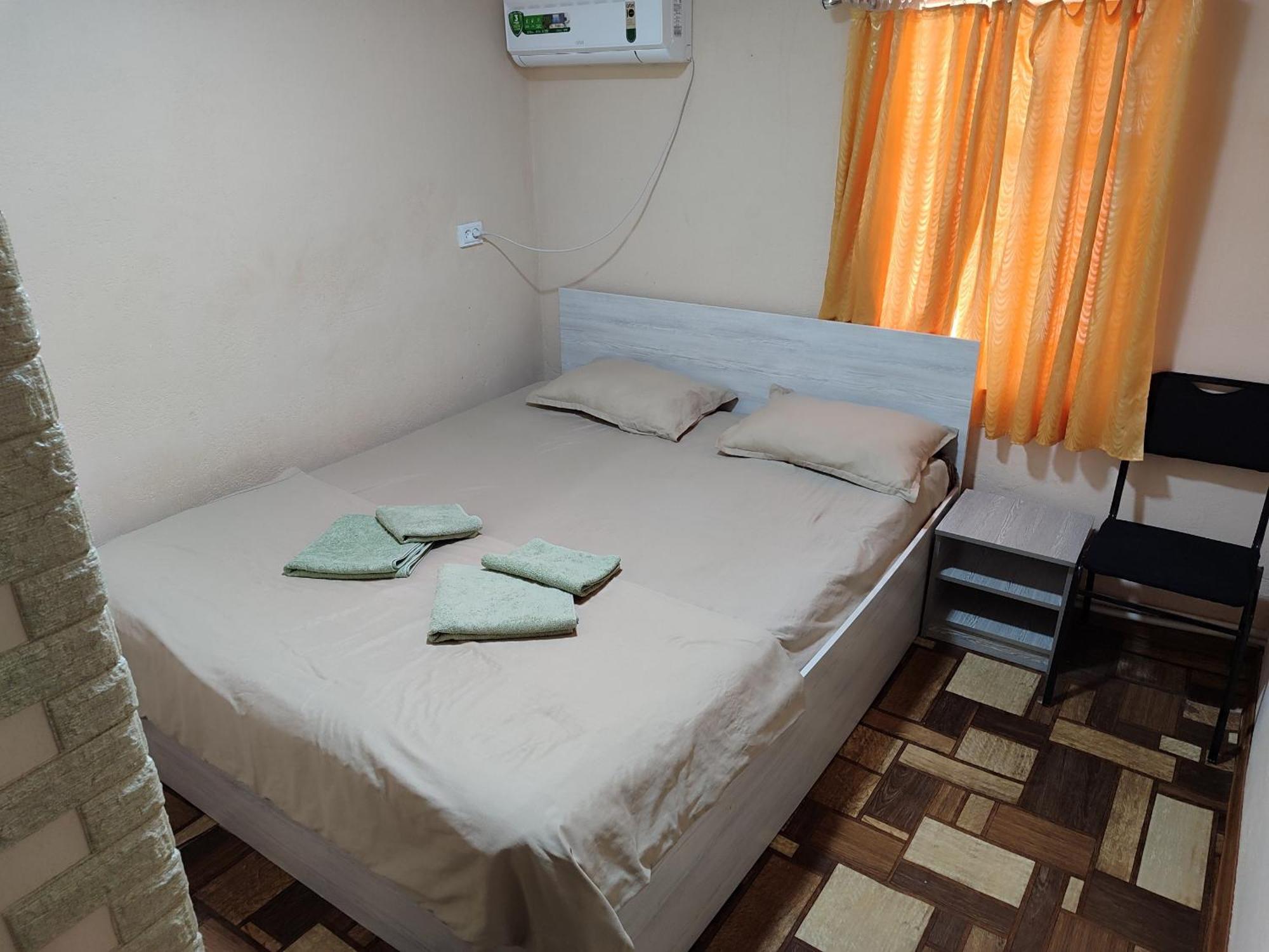 Family Guest House - Friends-J Nukus Exteriér fotografie